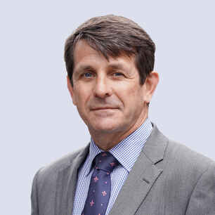 Graeme Hartop 300dpi A6 centred