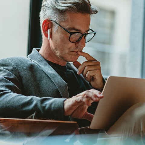 I Stock 1216533952 72